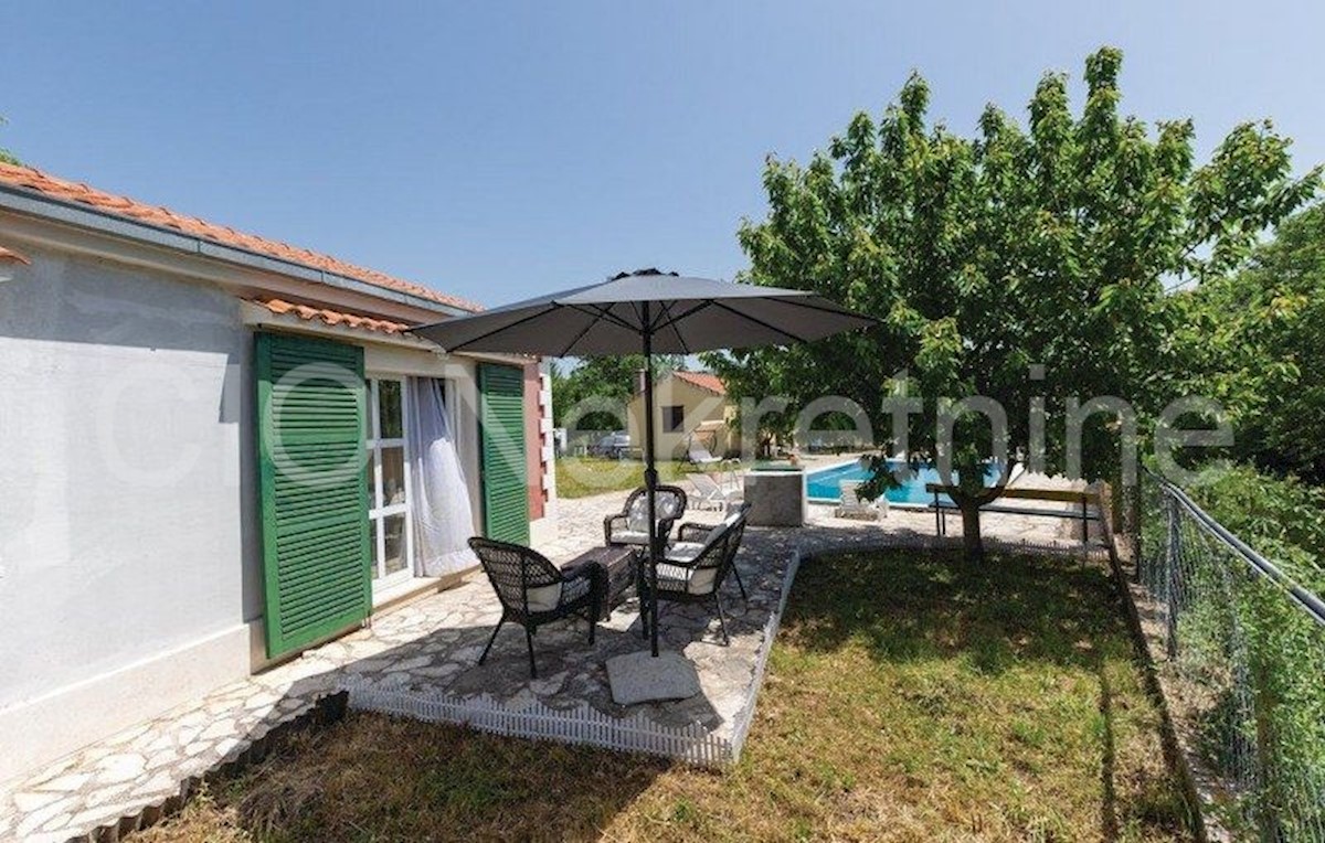 Maison À louer - SPLITSKO-DALMATINSKA MUĆ
