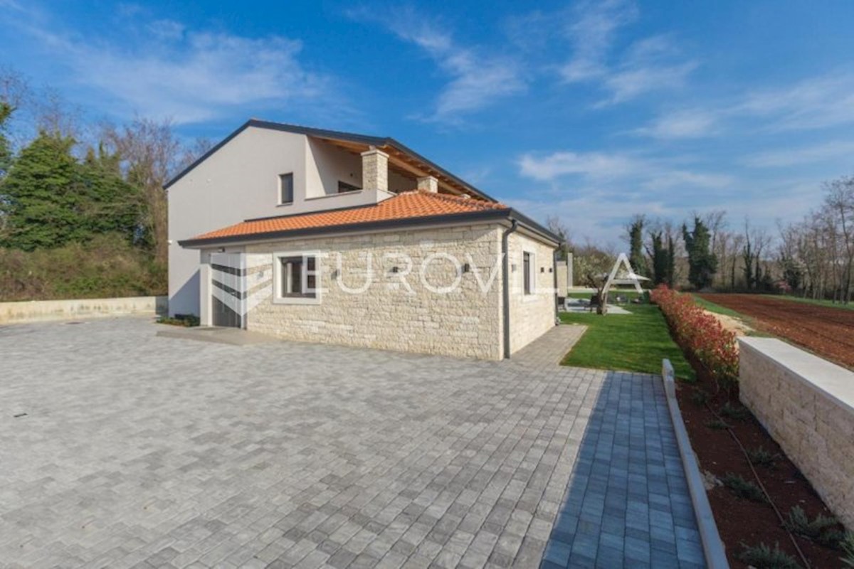 House For sale - ISTARSKA TINJAN