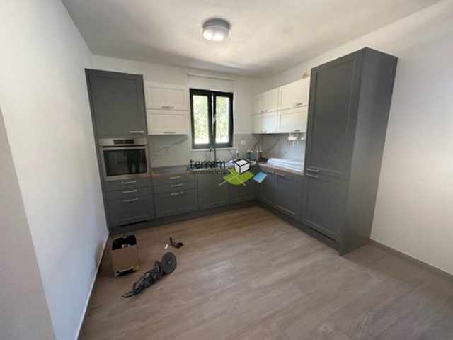 Kuća na prodaju 170 m² – Pomer