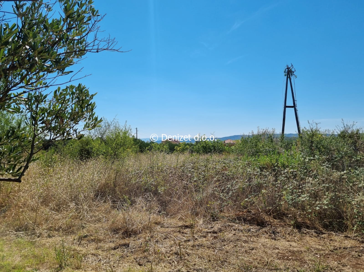 Land For sale - SPLITSKO-DALMATINSKA TROGIR