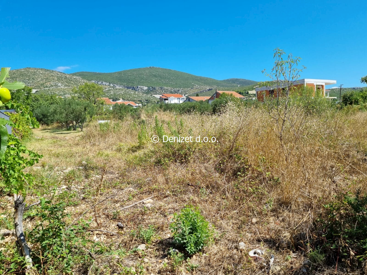 Land For sale - SPLITSKO-DALMATINSKA TROGIR