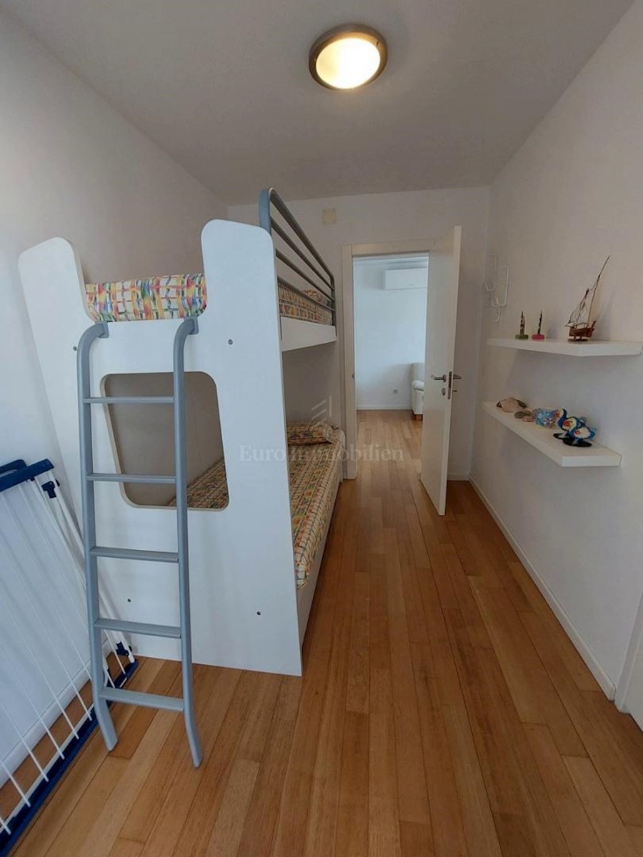 Apartmán Na predaj - ŠIBENSKO-KNINSKA MURTER