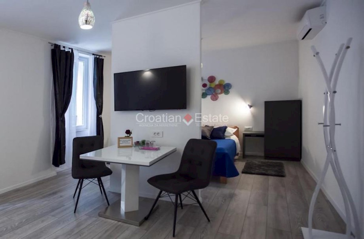 Apartmán Na predaj - SPLITSKO-DALMATINSKA SPLIT