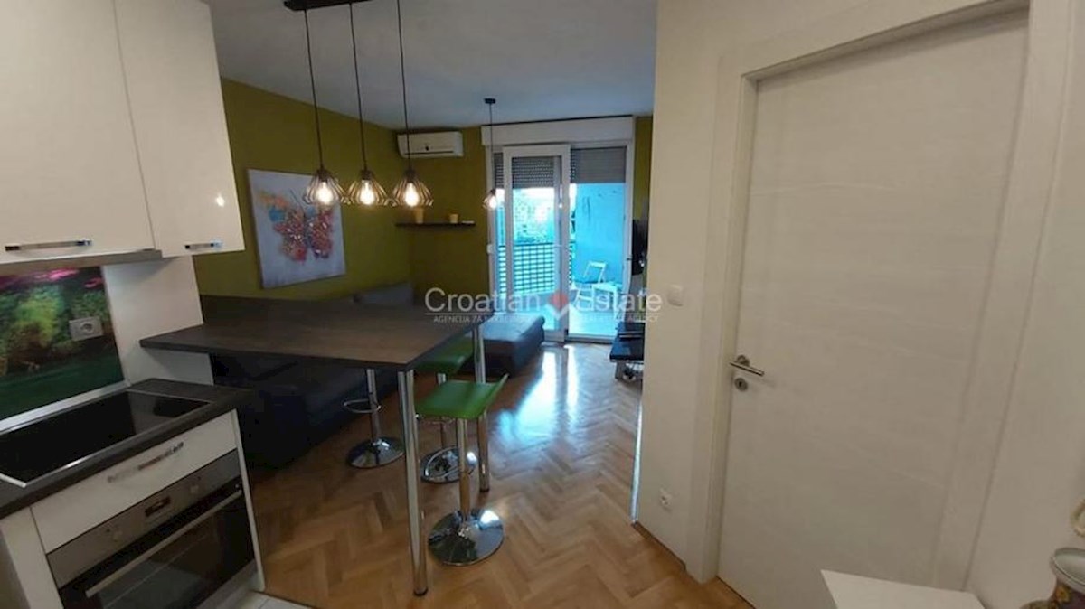 Apartmán Na prodej - SPLITSKO-DALMATINSKA SPLIT