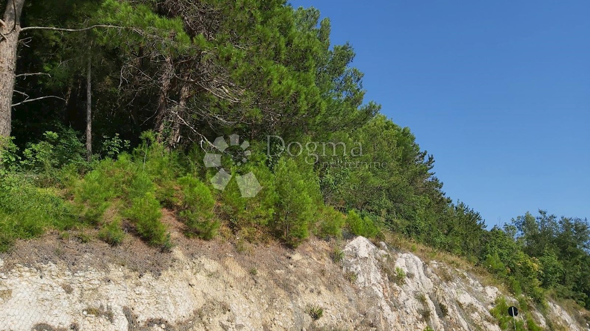 Parcela Naprodaj - ISTARSKA Kršan