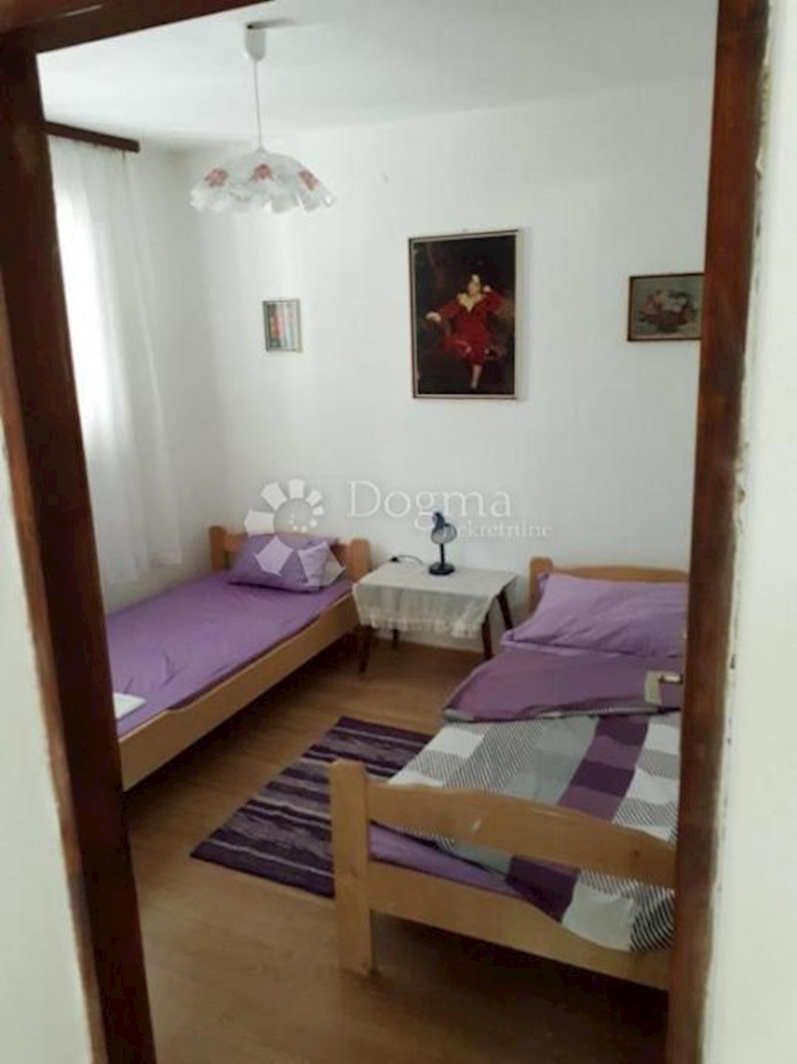 Maison À vendre - ŠIBENSKO-KNINSKA PIROVAC