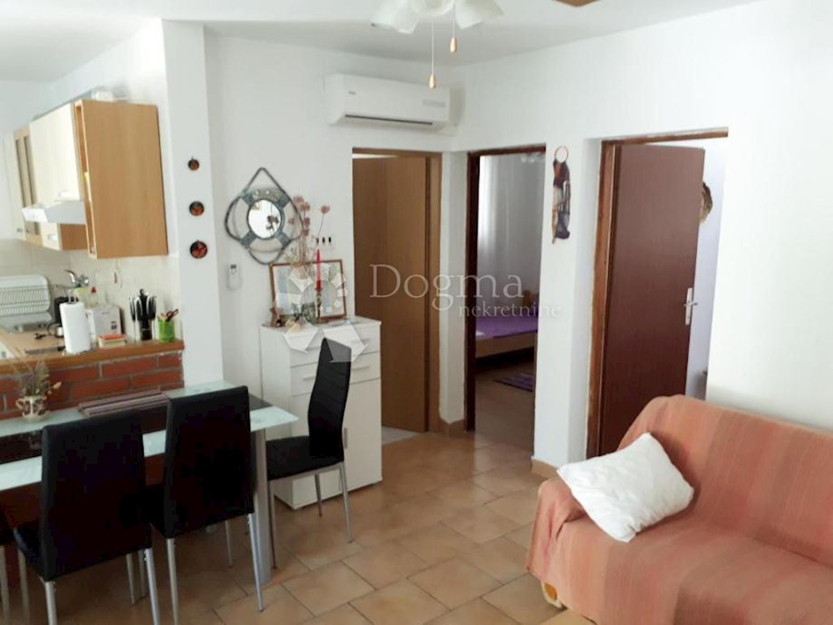 Maison À vendre - ŠIBENSKO-KNINSKA PIROVAC