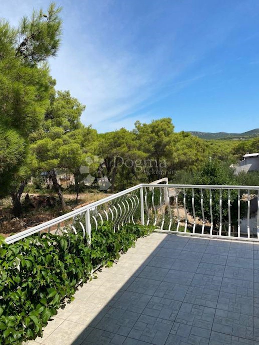 Maison À vendre - ŠIBENSKO-KNINSKA PIROVAC