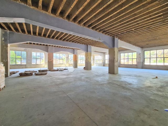 Gewerbefläche zu verkaufen 8639 m² – Rijeka