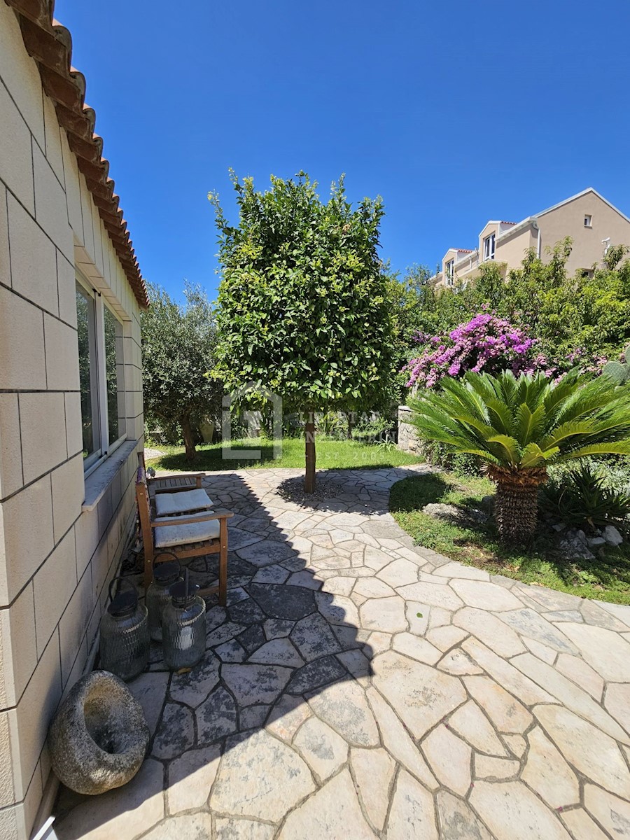 Appartement À vendre - DUBROVAČKO-NERETVANSKA DUBROVNIK