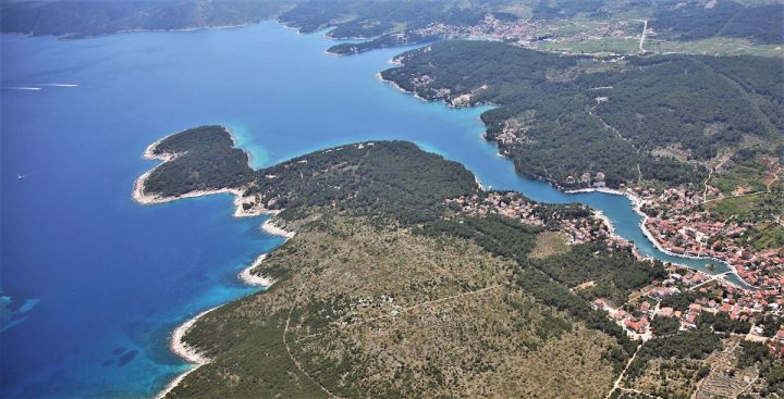 Pozemek na prodej 6500 m² – Vrboska