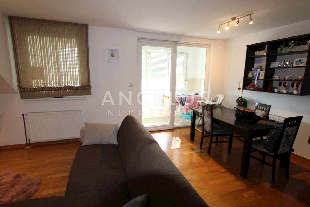 Apartmán Na predaj - GRAD ZAGREB ZAGREB