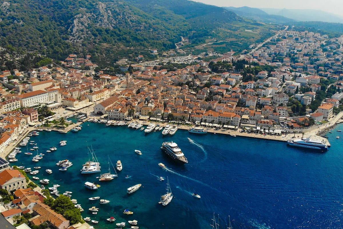 Apartment Zu verkaufen - SPLITSKO-DALMATINSKA HVAR