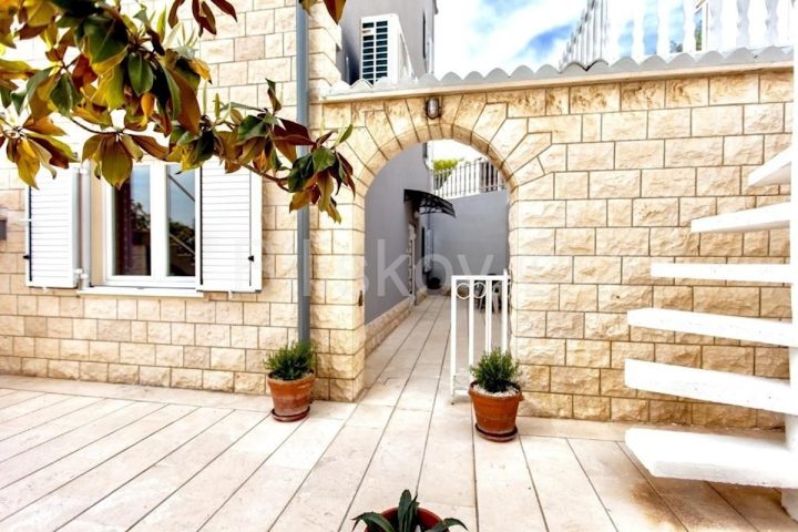 Casa In vendita - Splitsko-dalmatinska Trogir - foto 5/22