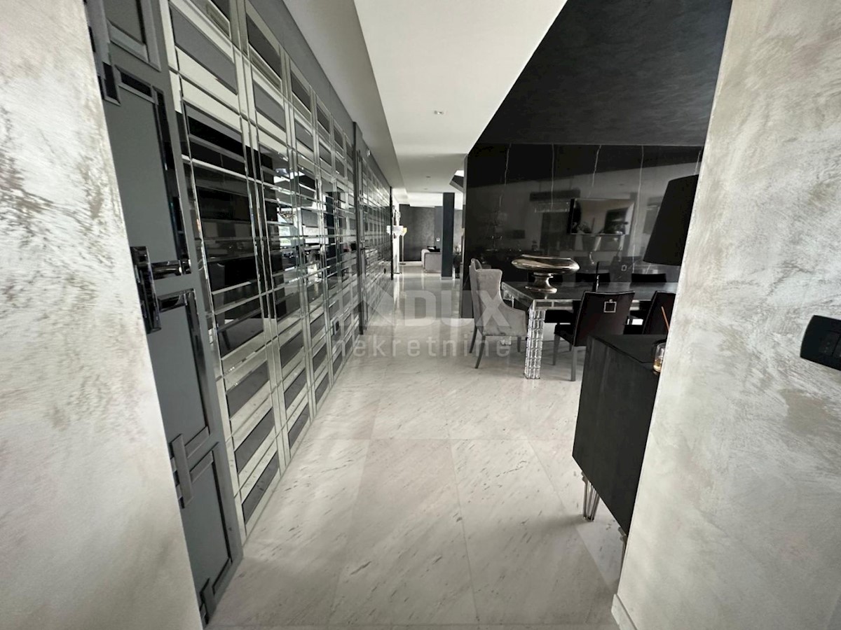 Haus Zu verkaufen - PRIMORSKO-GORANSKA OPATIJA