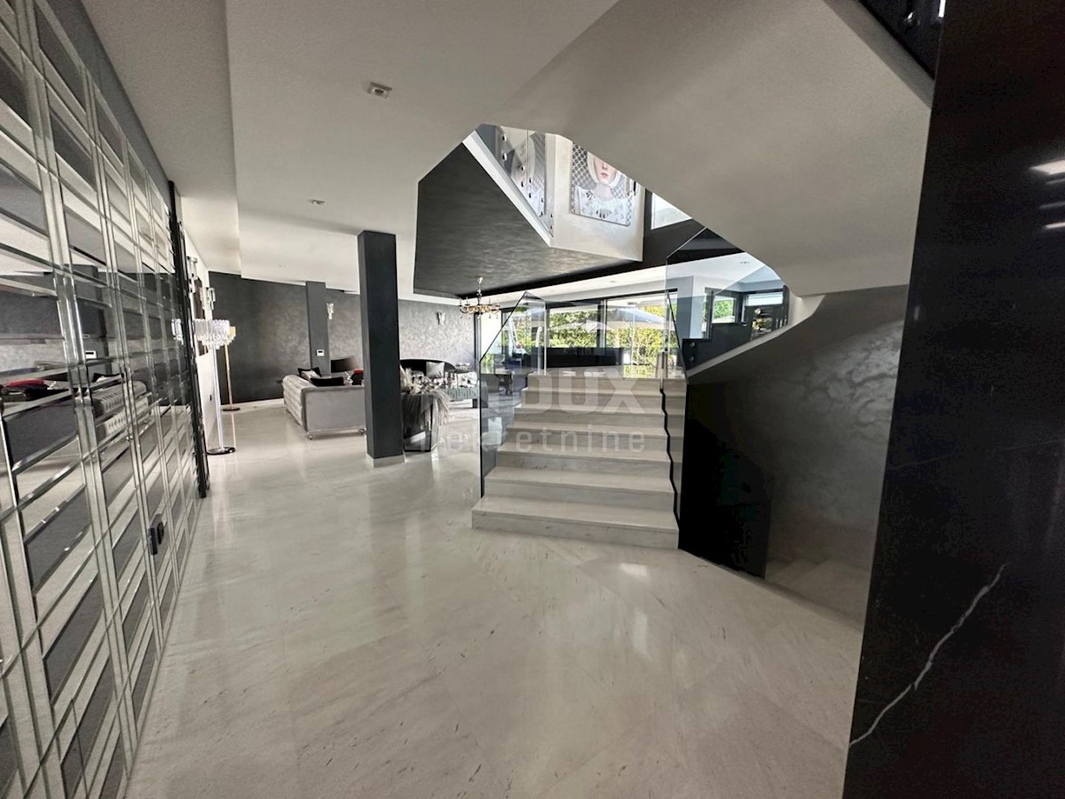 Haus Zu verkaufen - PRIMORSKO-GORANSKA OPATIJA