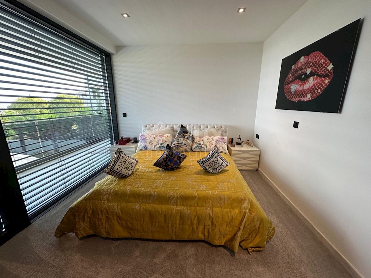 Haus Zu verkaufen - PRIMORSKO-GORANSKA OPATIJA