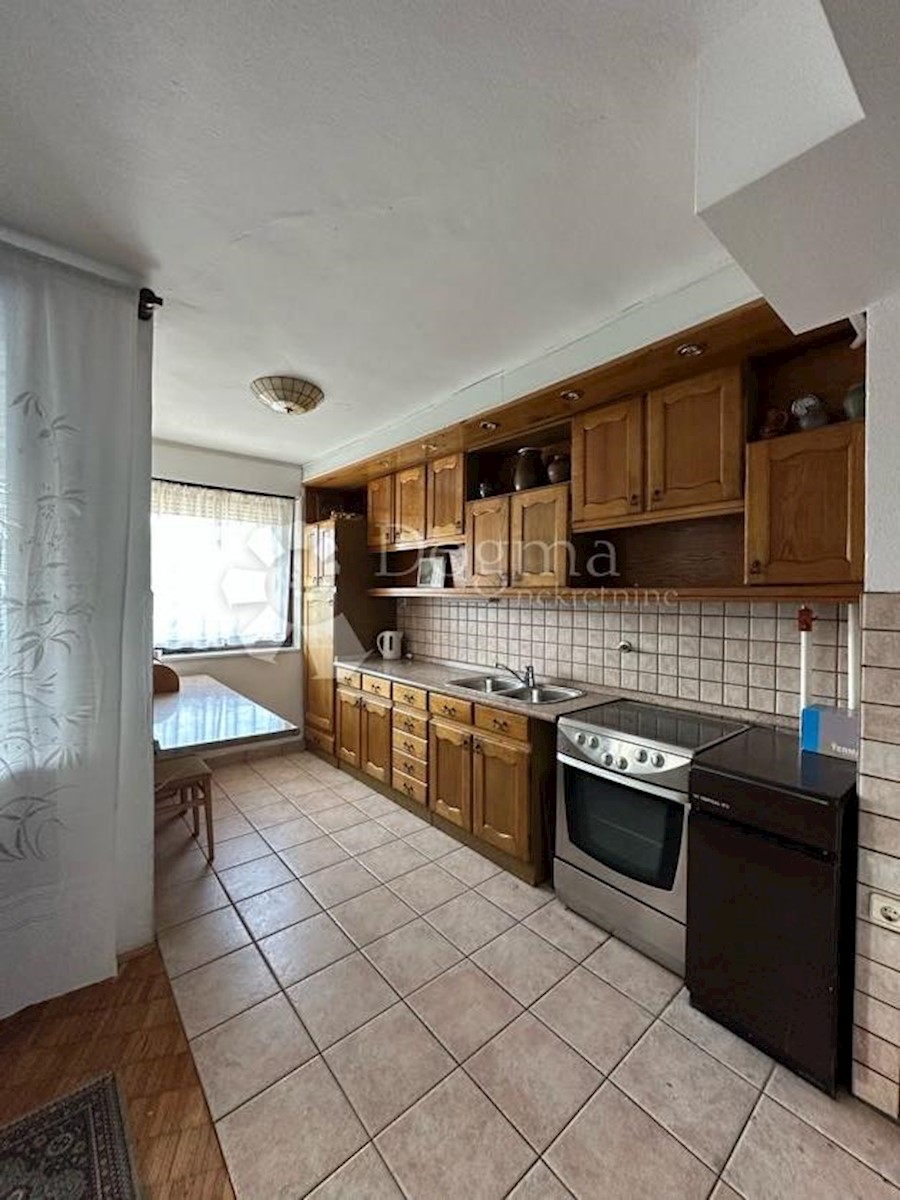 Apartment Zu verkaufen - LIČKO-SENJSKA GOSPIĆ