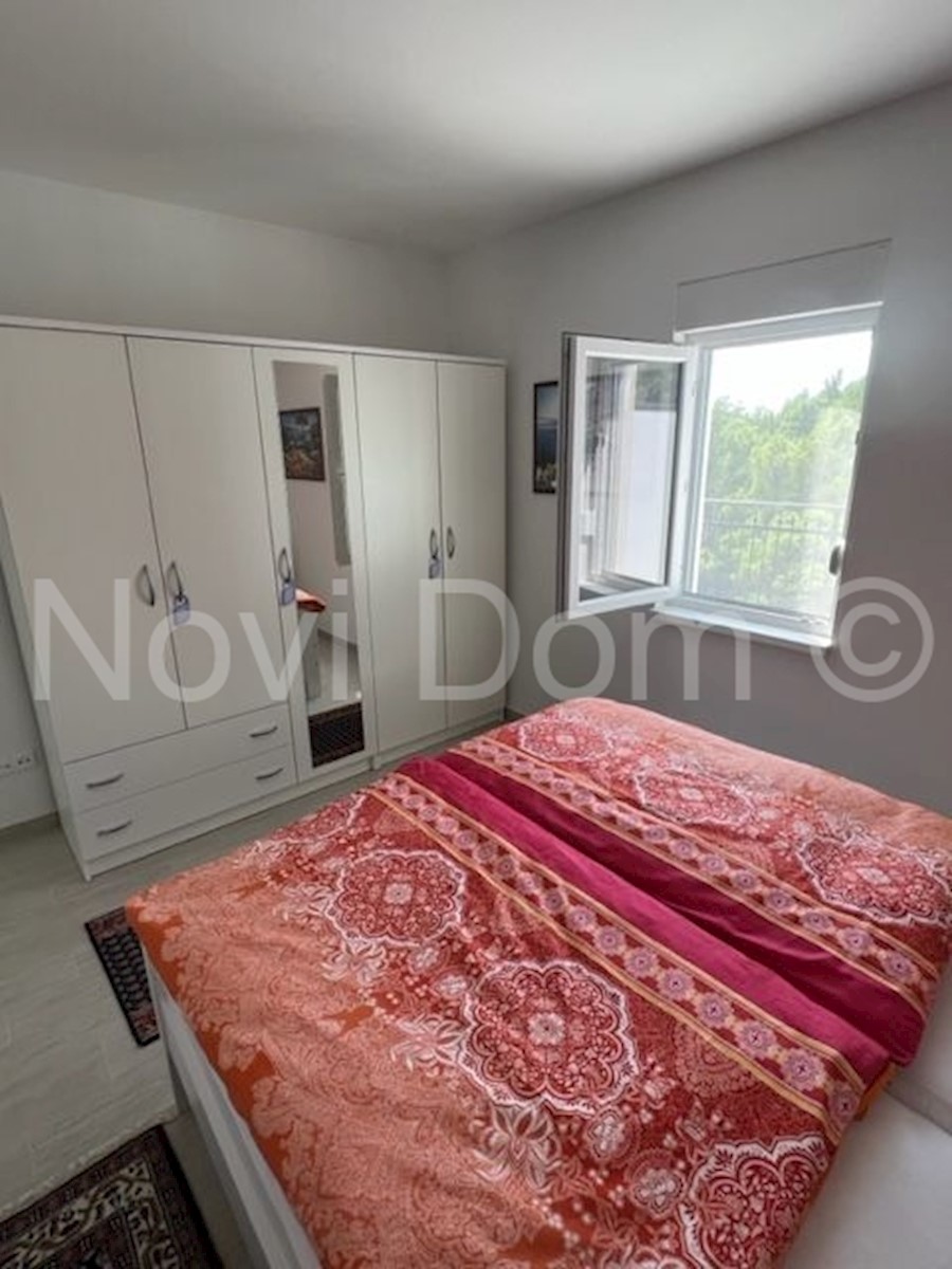 Apartment Zu verkaufen - SPLITSKO-DALMATINSKA BAŠKA VODA