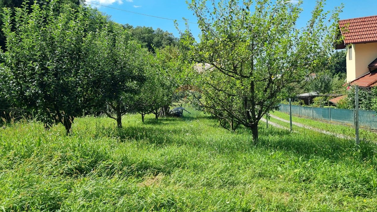 Zemljište Na prodaju - KRAPINSKO-ZAGORSKA DONJA STUBICA
