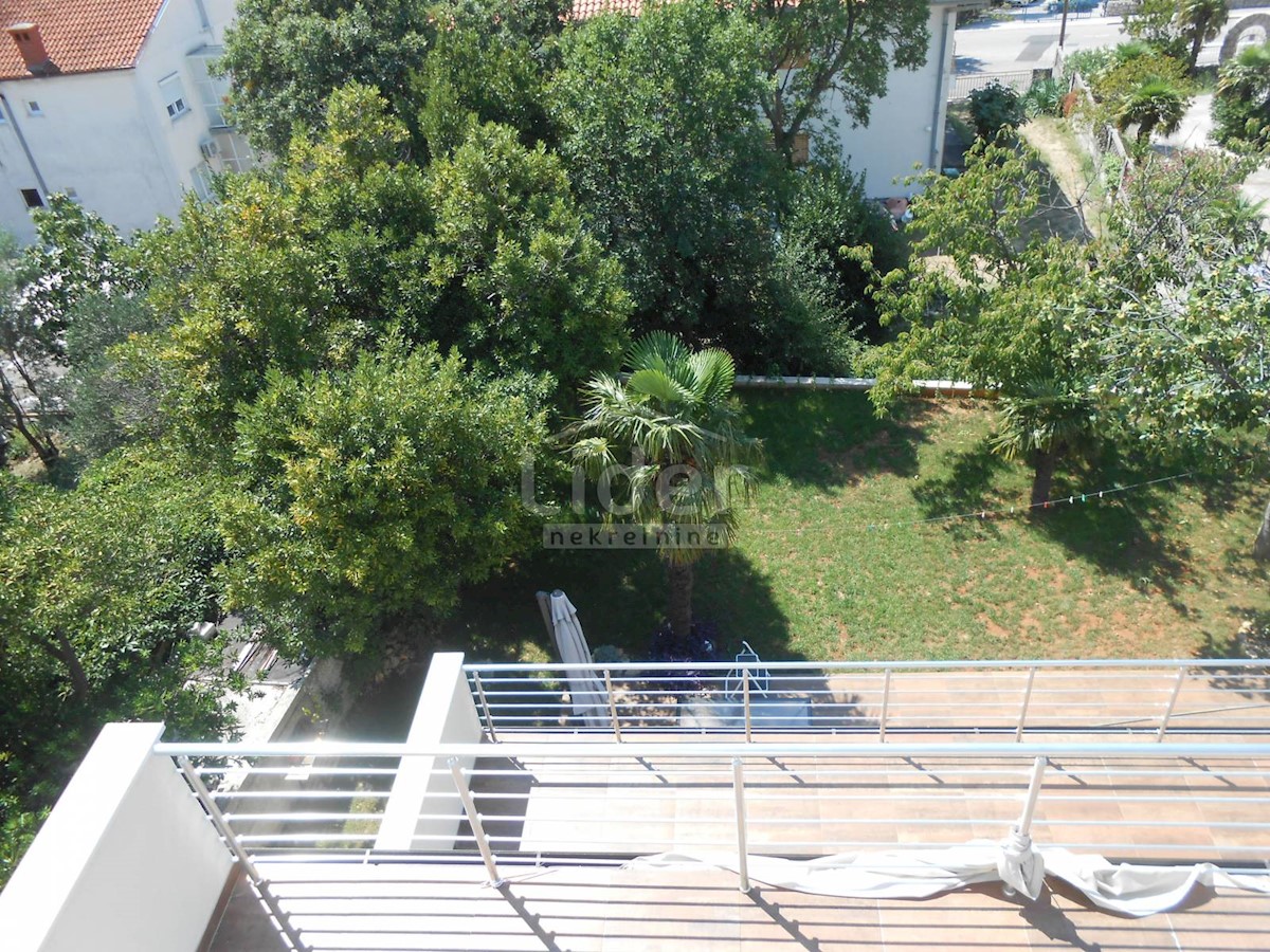Stan Na prodaju - PRIMORSKO-GORANSKA CRIKVENICA