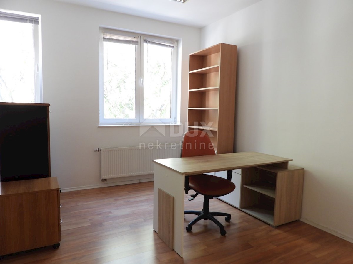 Business premises For rent - PRIMORSKO-GORANSKA RIJEKA