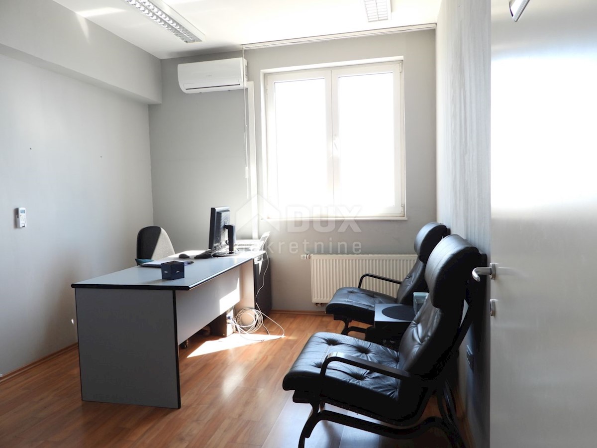 Business premises For rent - PRIMORSKO-GORANSKA RIJEKA