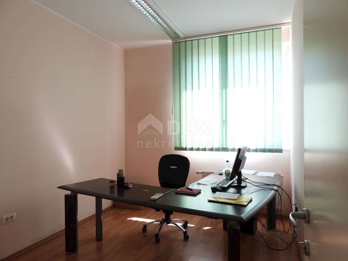 Business premises For rent - PRIMORSKO-GORANSKA RIJEKA