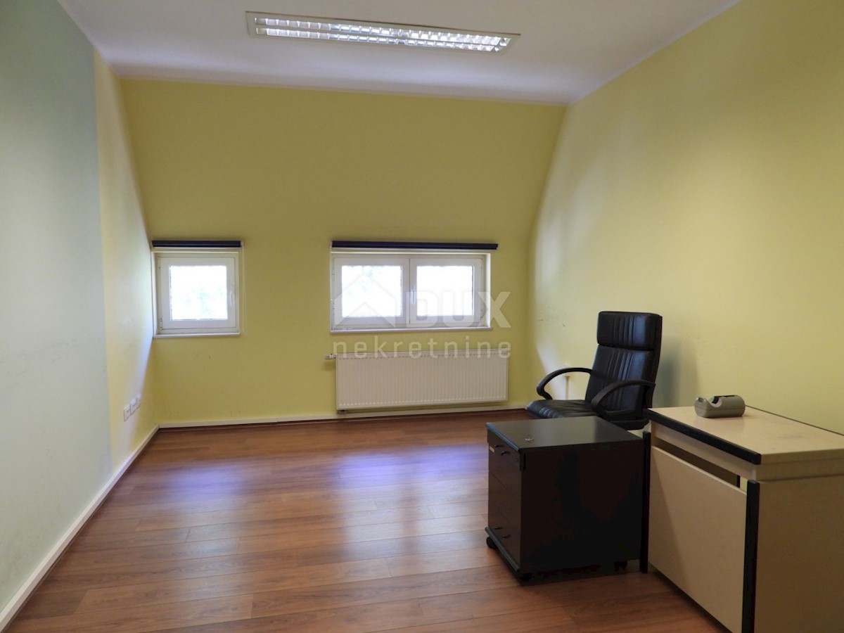 Business premises For rent - PRIMORSKO-GORANSKA RIJEKA