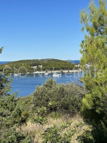 Parcela na predaj 18000 m² – Rogoznica