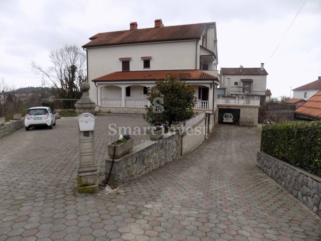 Poslovni prostori za najem 112 m² – Kastav