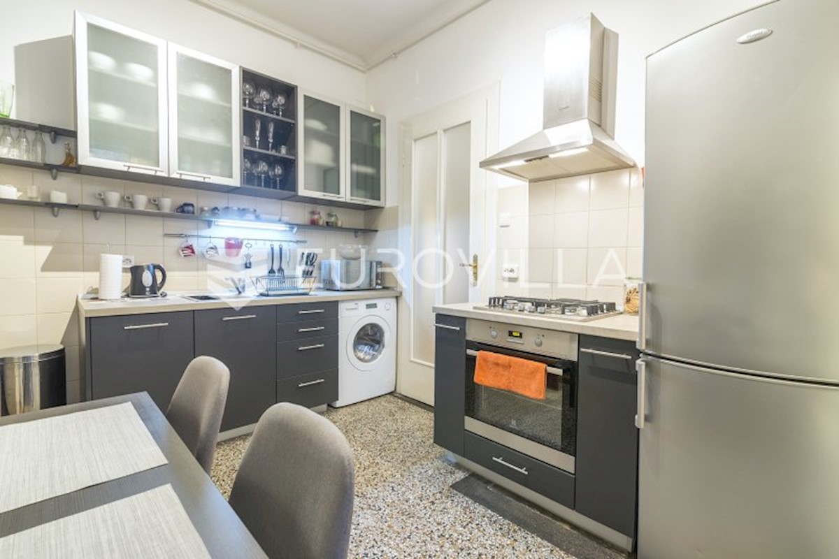 Appartement À louer - GRAD ZAGREB ZAGREB