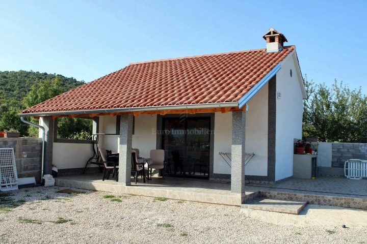 House For sale - šibensko-kninska Vodice - foto 2/9