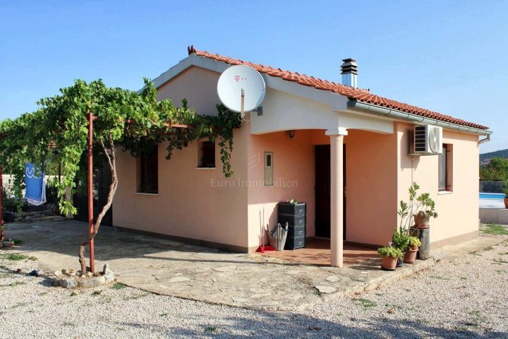 House For sale - šibensko-kninska Vodice - foto 4/9