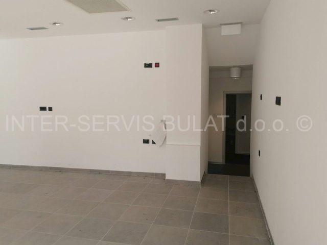 Commerciale Da affittare - šibensko-kninska šibenik - foto 2/8