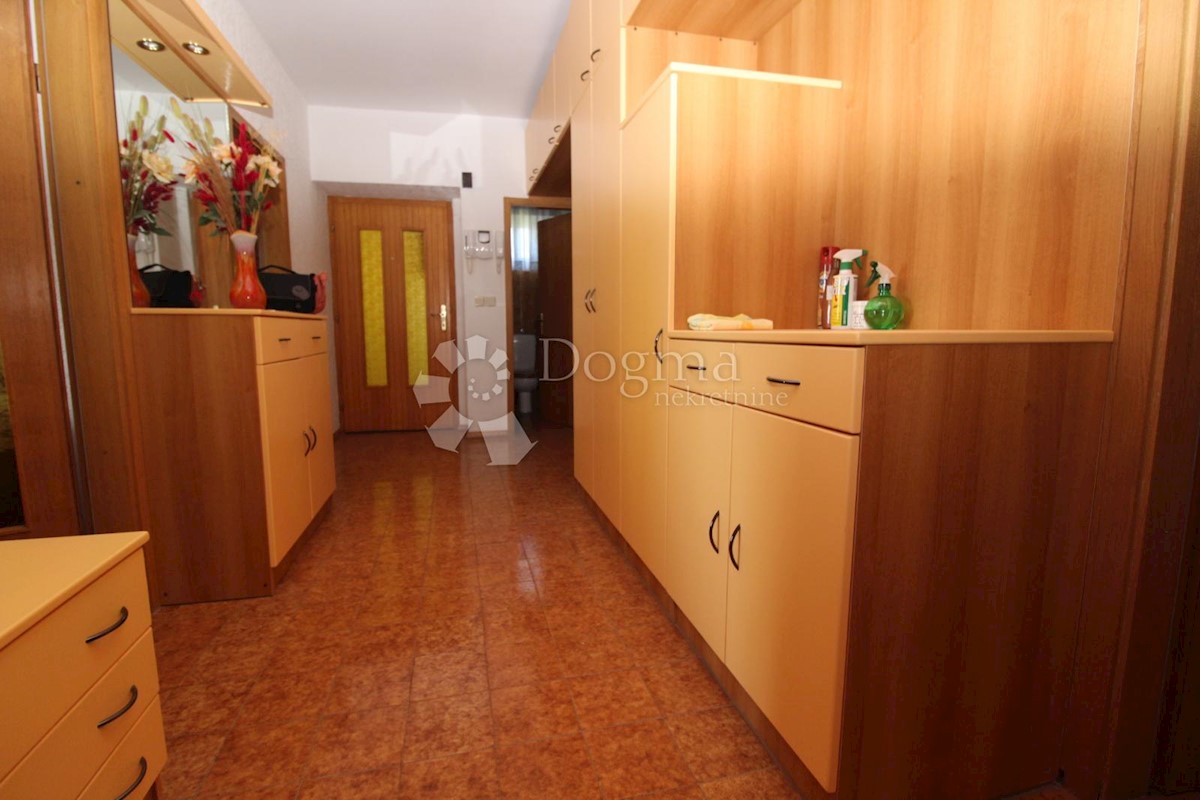 Casa In vendita - PRIMORSKO-GORANSKA VIŠKOVO