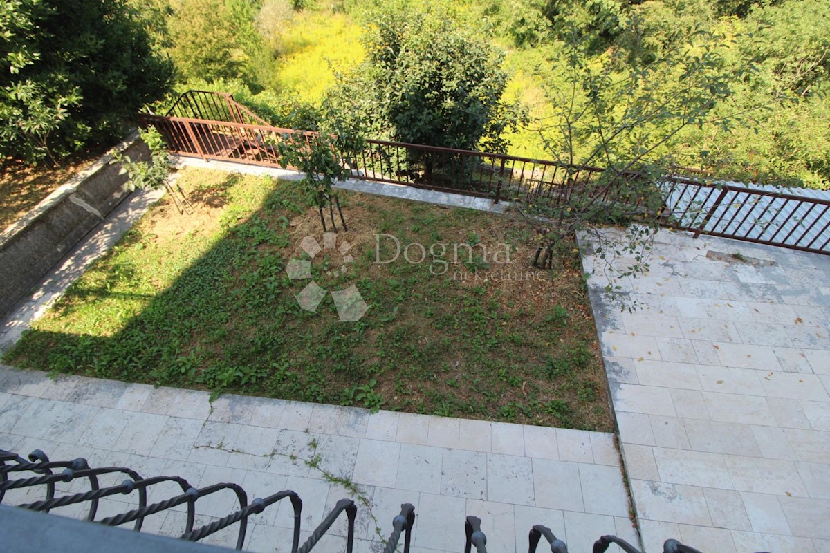 Casa In vendita - PRIMORSKO-GORANSKA VIŠKOVO