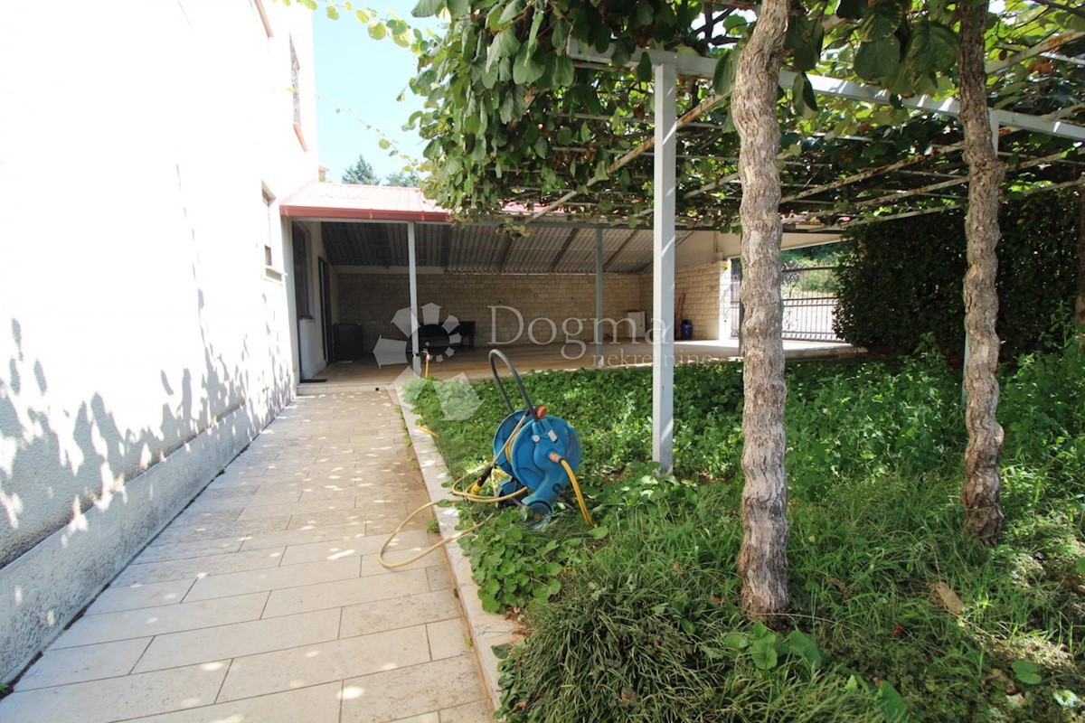 Casa In vendita - PRIMORSKO-GORANSKA VIŠKOVO