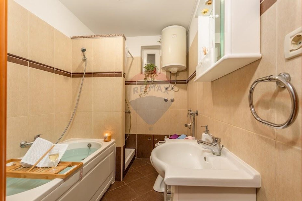 Apartma Za najem - PRIMORSKO-GORANSKA KLANA