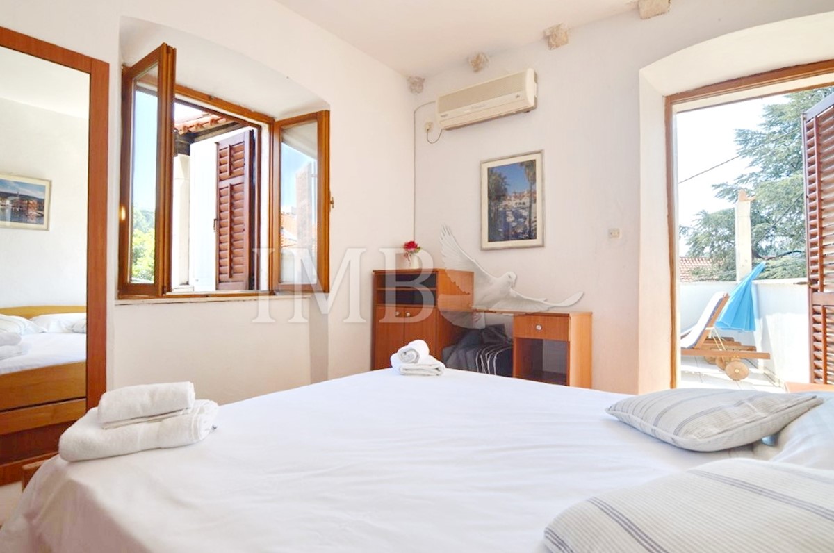 Casa In vendita - DUBROVAČKO-NERETVANSKA DUBROVNIK