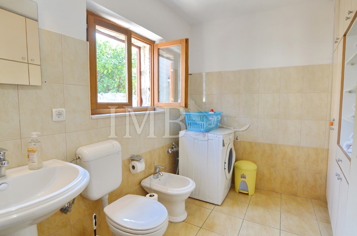 Casa In vendita - DUBROVAČKO-NERETVANSKA DUBROVNIK