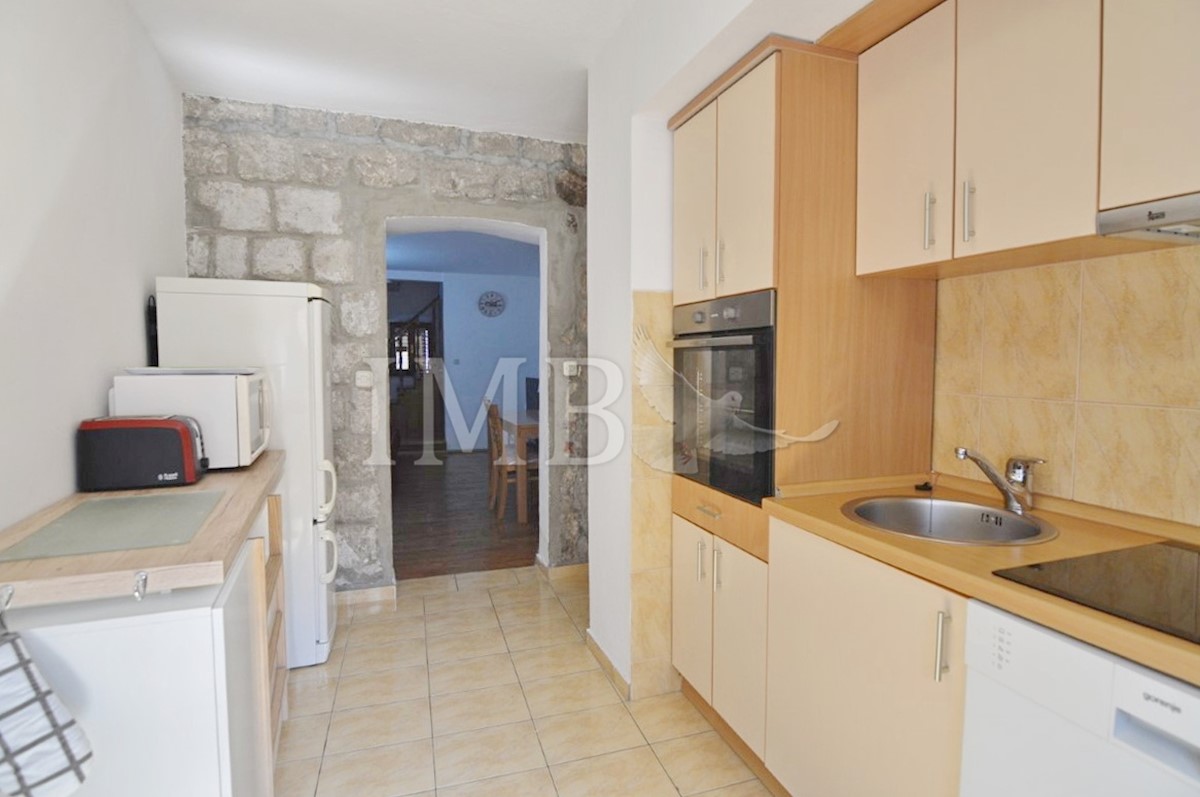 Casa In vendita - DUBROVAČKO-NERETVANSKA DUBROVNIK