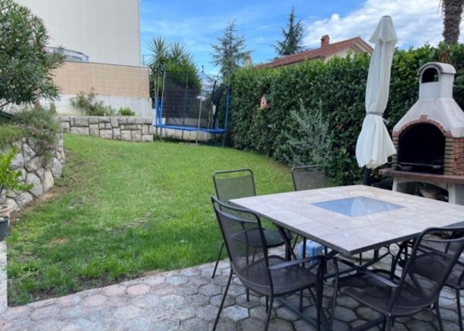 Stan na prodaju 48 m² – Ičići