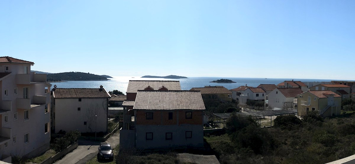 Kuća Na prodaju - ŠIBENSKO-KNINSKA ROGOZNICA