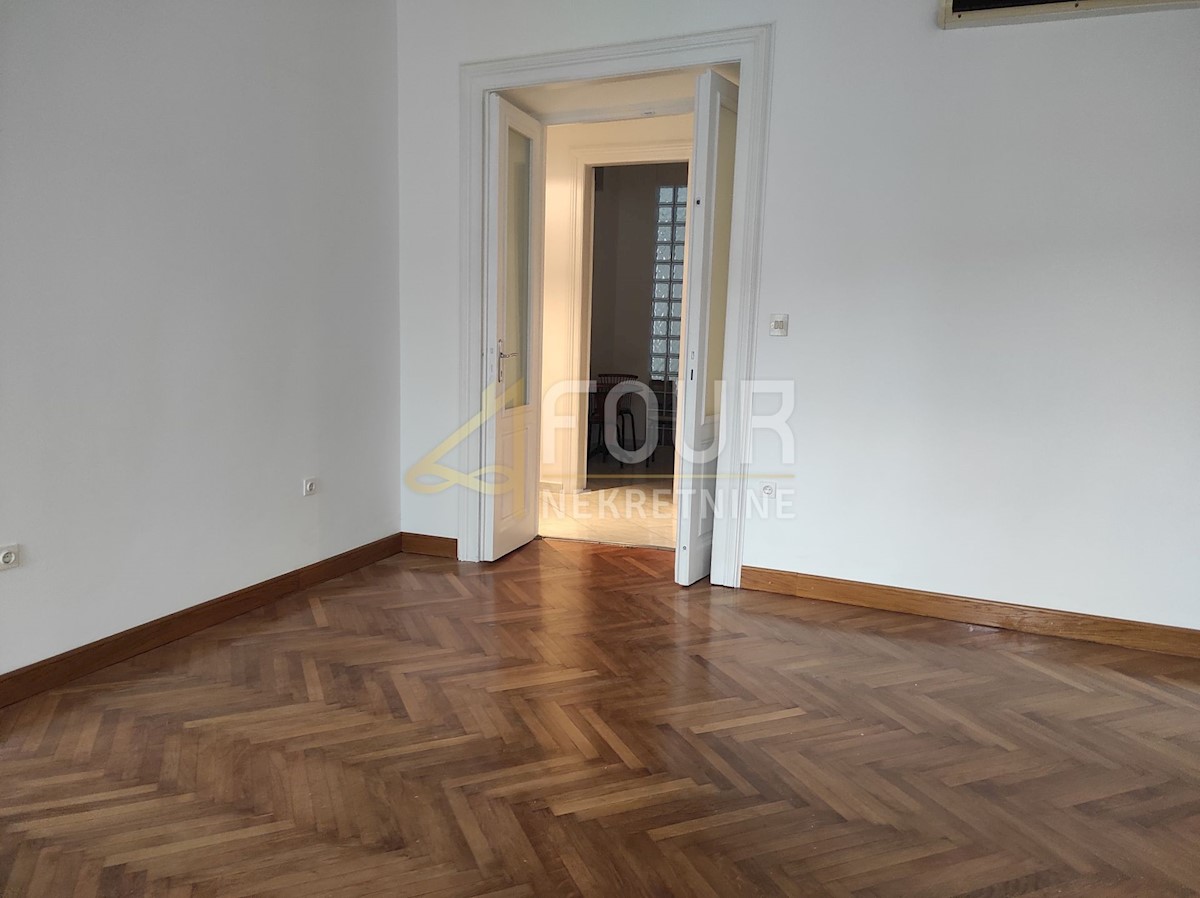 Flat For sale - PRIMORSKO-GORANSKA RIJEKA