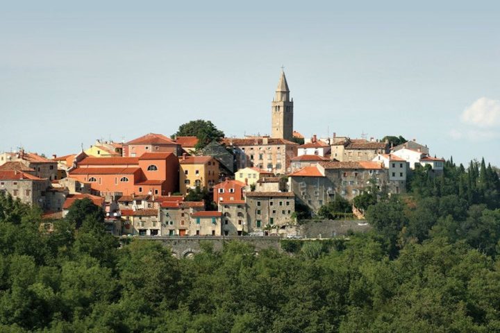 Zemljište na prodaju 7592 m² – Šumber