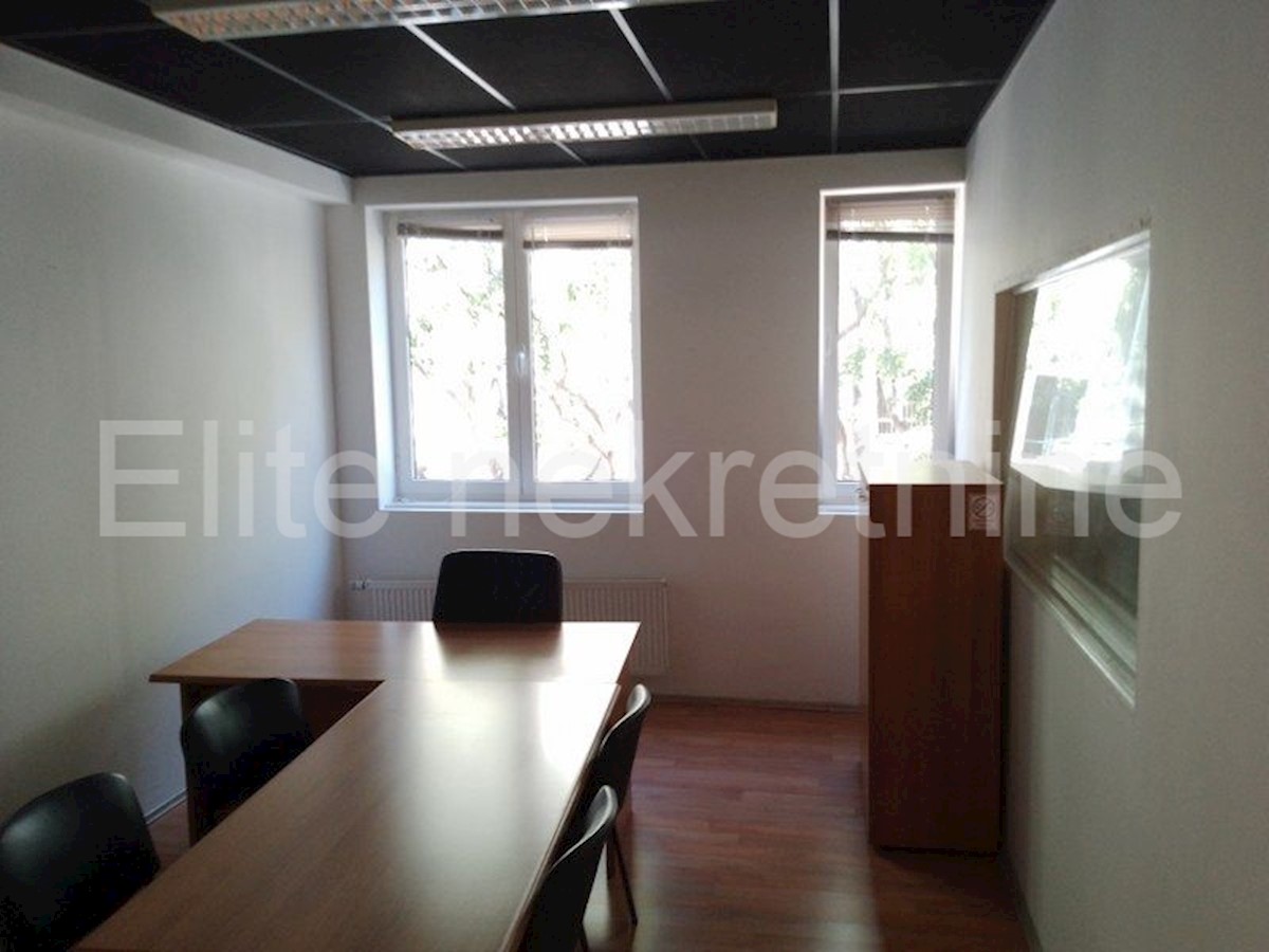 Business premises For rent - PRIMORSKO-GORANSKA RIJEKA