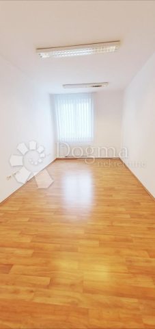 Locaux commerciaux À louer - Primorsko-goranska Rijeka - foto 2/11