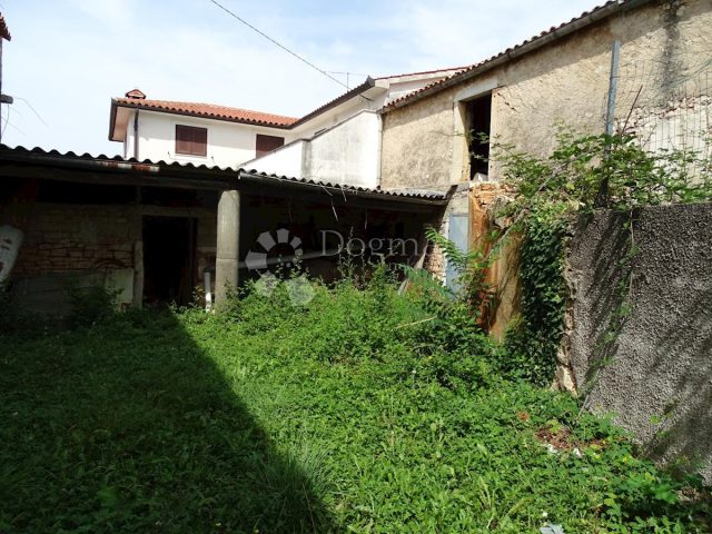 Haus Zu verkaufen - Istarska Višnjan - foto 3/17