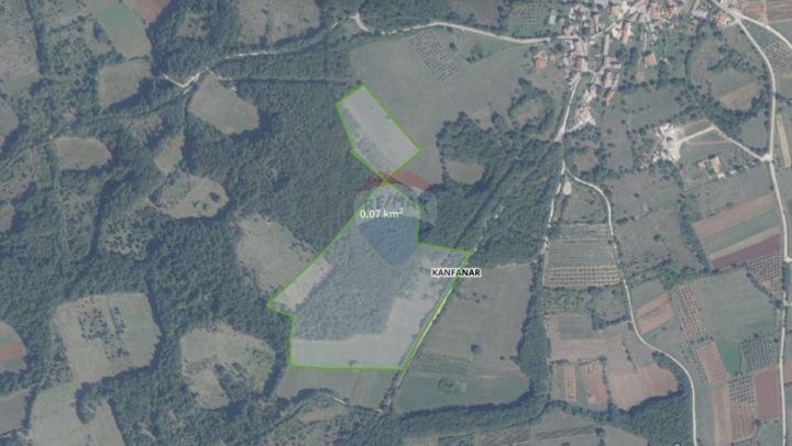 Grundstück zu verkaufen 69404 m² – Mrgani